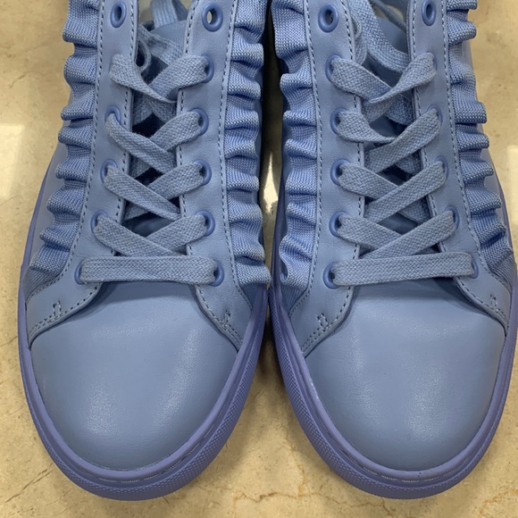 TORY BURCH SPORT CALF LEATHER RUFFLE SNEAKER IN ACE BLUE SIZE 8 - Picture 5 of 7